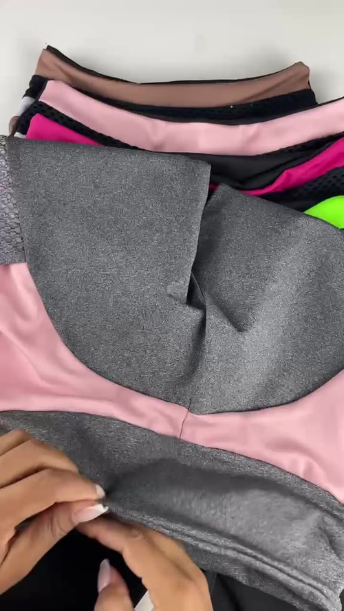 Bermuda De Academia Caminhada Com Bolso Nas Laterais SÓB30